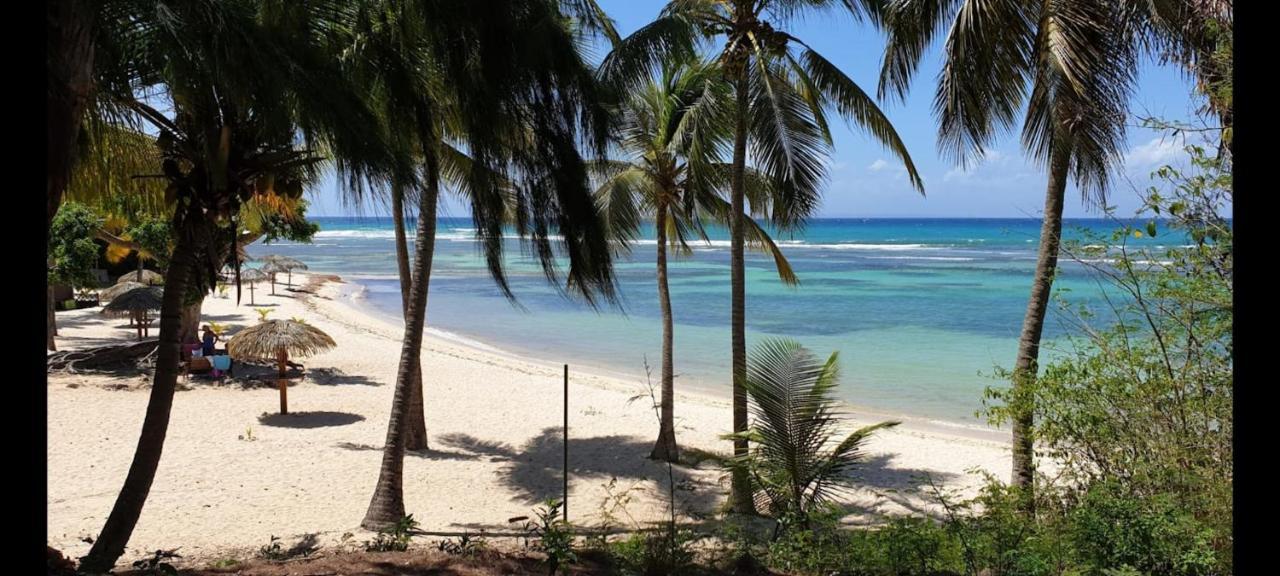 Kaz Lorike - Vue Mer & Piscine Exceptionnelle - Anse Des Rochers Saint-Francois  Exterior photo
